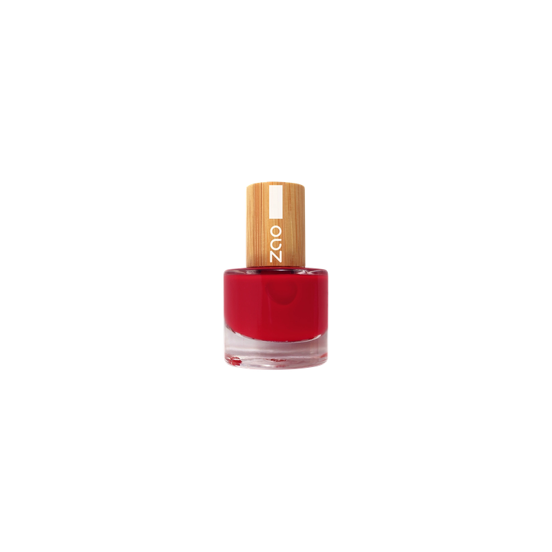 Nail polish: 650 Carmine Red