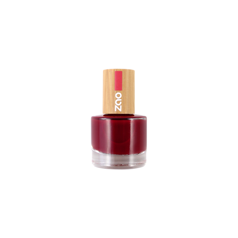 Vernis à ongles : 668 Rouge passion Vernis à ongles : 668 Rouge passion