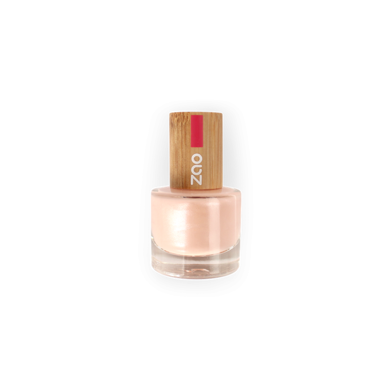 Nail polish: 672 Ballerina Rose (com) Nail polish: 672 Ballerina Rose (com)