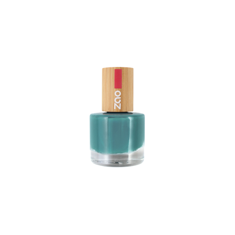Nail polish: 676 Biscay Bay