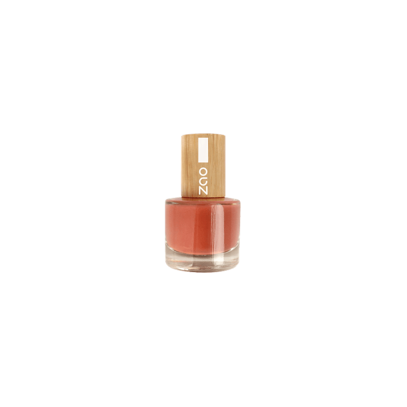 Nail polish: 685 Terracotta