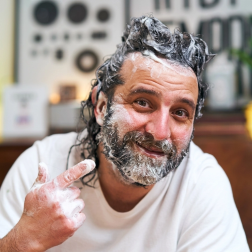 Shampoo per barba e capelli FULL CARE Monsieur Barbier 250 ml | Salle d'ô