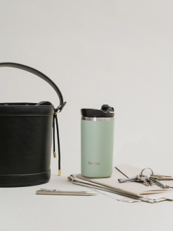Travel Mug Isotherme Inox 470ml Vert Tilleul Qwetch | Salle d'ô