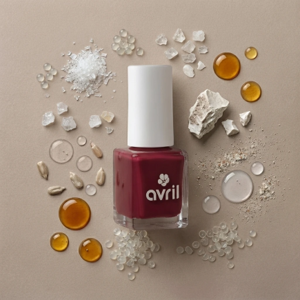 Avril Burgundy Nail Varnish 7ml | Salle d’ô